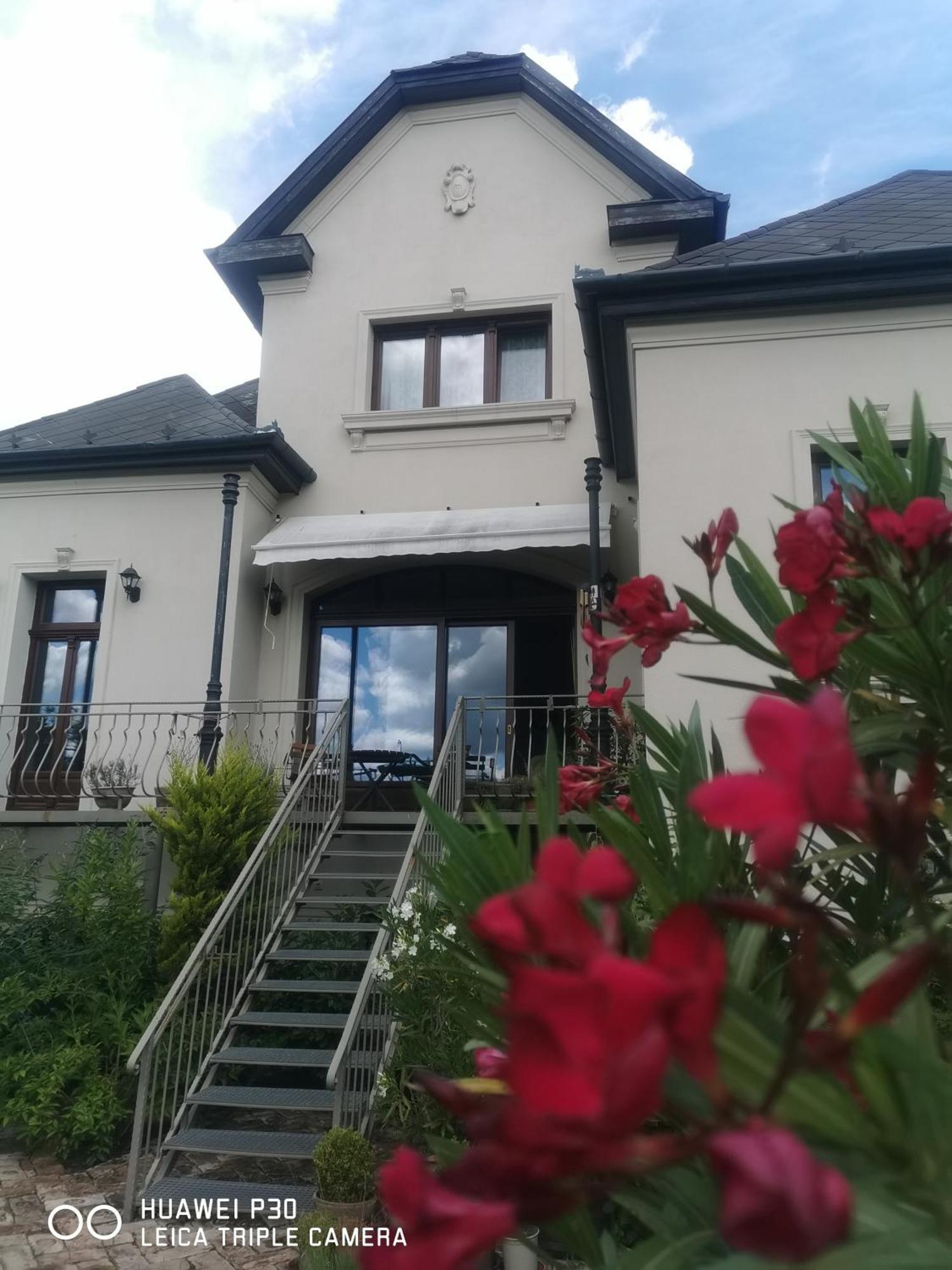 Kuria Apartman With Private Jacuzzi And Pool ブダペスト エクステリア 写真